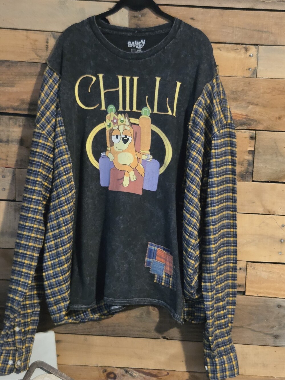 Black & Yellow 'CHILLI' Graphic Long Sleeve Top